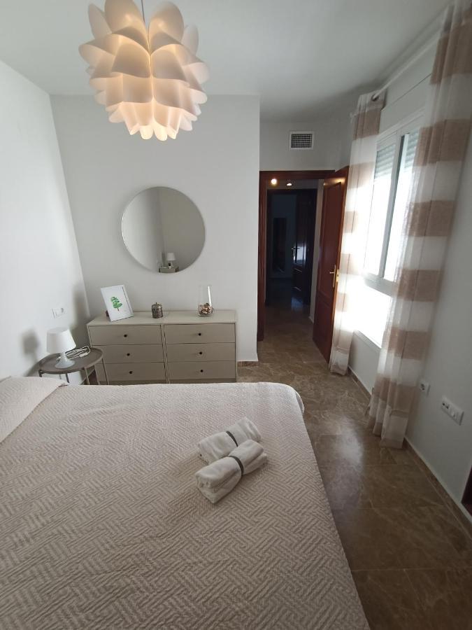 Azvalia - La Estacion, Piscina Y Junto A La Renfe Appartement El Puerto de Santa María Buitenkant foto