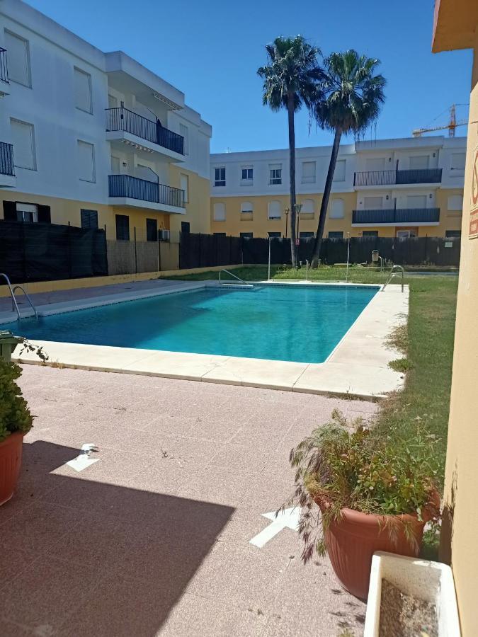 Azvalia - La Estacion, Piscina Y Junto A La Renfe Appartement El Puerto de Santa María Buitenkant foto